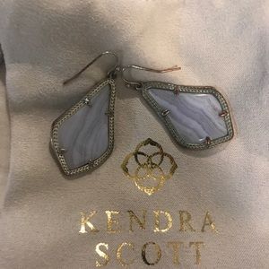 KENDRA SCOTT- teardrop Olivia style earrings.